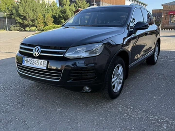 Авто Volkswagen Touareg 2012 № 7895904