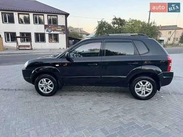 Авто Hyundai Tucson 2008 № 7896016