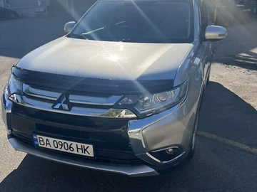 Авто Mitsubishi Outlander 2017 № 7896101