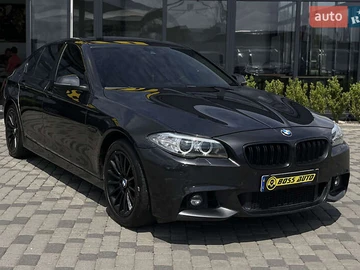 Авто BMW 5 Series 2013 № 7896128