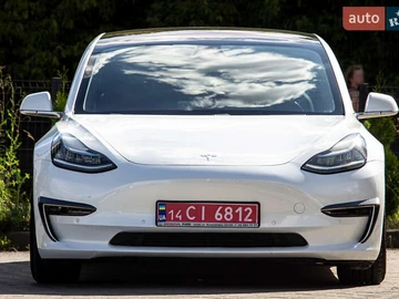 Авто Tesla Model 3 2018 № 7896130