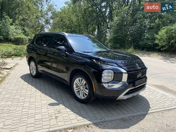 Авто Mitsubishi Outlander 2022 № 7896172