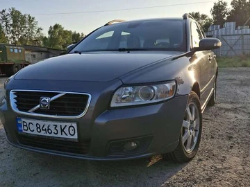 Авто Volvo V50 2007 № 7896283