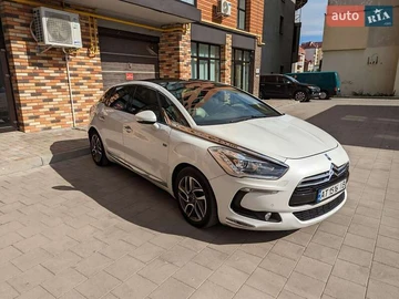 Авто Citroen Ds5 2012 № 7896352