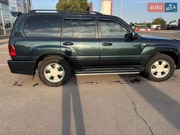 Авто Toyota Land Cruiser 2000 № 7896377