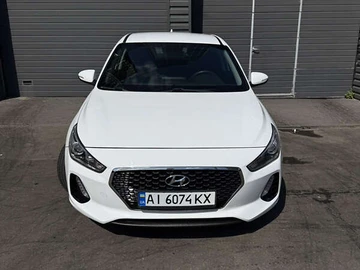 Авто Hyundai Elantra 2017 № 7896380