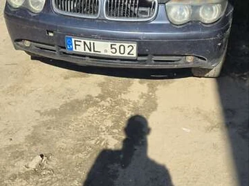 Авто BMW 7 Series 2003 № 7896535