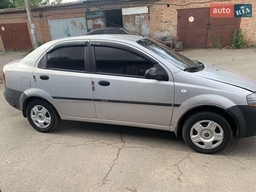 Авто Chevrolet Aveo 2005 № 7896537