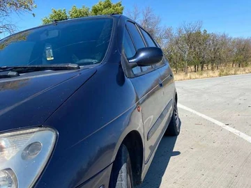 Авто Renault Megane Scenic 1999 № 7896543