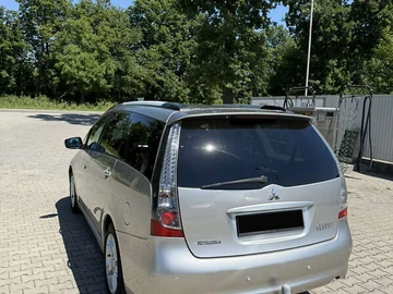 Авто Mitsubishi Grandis 2009 № 7896646