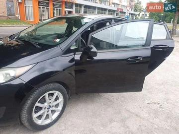 Авто Ford Fiesta 2016 № 7896686