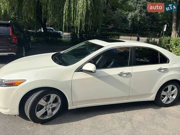 Авто Honda Accord 2010 № 7896743
