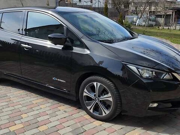 Авто Nissan Leaf 2019 № 7896760