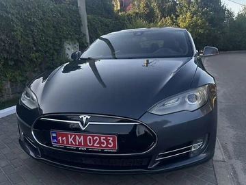 Авто Tesla Model S 2015 № 7896803