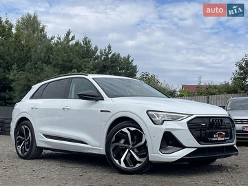 Авто Audi E-Tron 2022 № 7896890