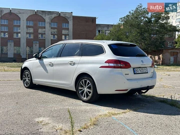 Авто Peugeot 308 2015 № 7897024