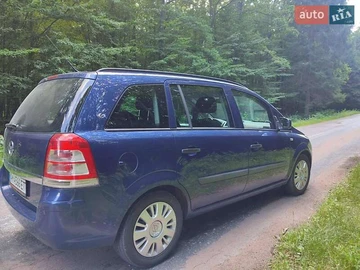 Авто Opel Zafira 2010 № 7897038