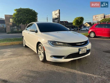 Авто Chrysler 200 2014 № 7897111