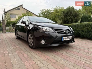 Авто Toyota Avensis 2012 № 7897117