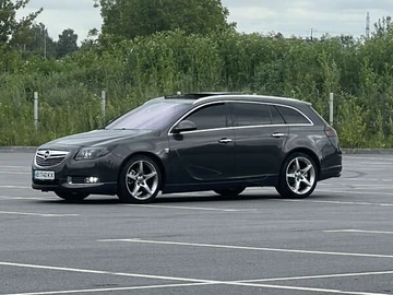 Авто Opel Insignia 2012 № 7897130