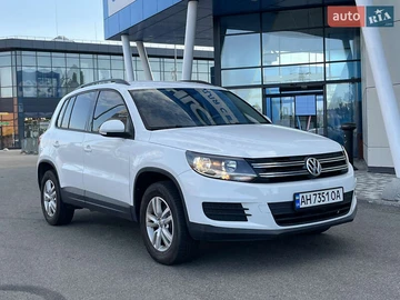 Авто Volkswagen Tiguan 2015 № 7897177