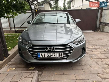 Авто Hyundai Elantra 2018 № 7897219