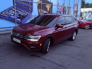 Авто Volkswagen Tiguan 2018 № 7897295