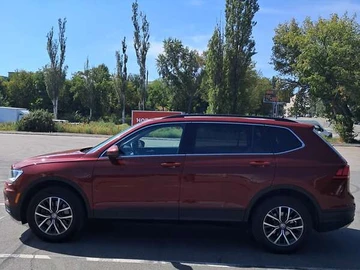 Авто Volkswagen Tiguan 2019 № 7897305