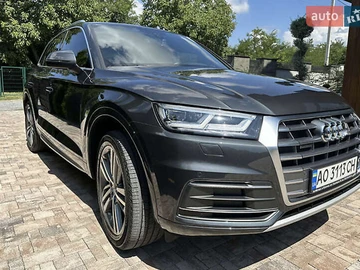 Авто Audi Q5 2018 № 7897337