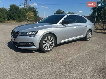 Авто Skoda Superb 2019 № 7897348