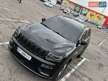 Авто Jeep Grand Cherokee 2020 № 7897369