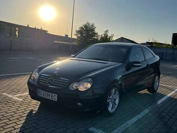 Авто Mercedes C-Class 2003 № 7897484