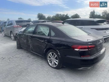 Авто Volkswagen Passat 2021 № 7897607