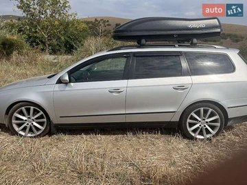 Авто Volkswagen Passat 2010 № 7897634