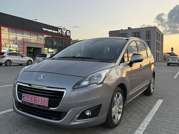 Авто Peugeot 5008 2014 № 7897735