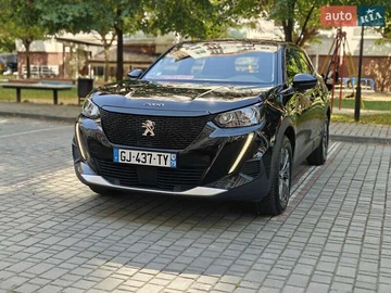 Авто Peugeot E-2008 2022 № 7897852