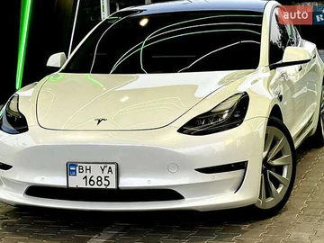 Авто Tesla Model 3 2021 № 7897876