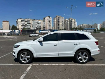 Авто Audi Q7 2013 № 7897917