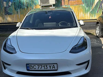 Авто Tesla Model 3 2021 № 7897939