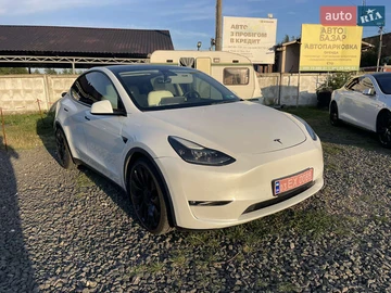 Авто Tesla Model Y 2021 № 7897964