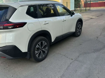Авто Nissan Rogue 2023 № 7897976