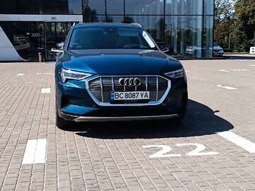 Авто Audi E-Tron 2020 № 7898016