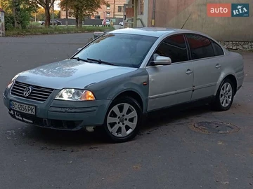 Авто Volkswagen Passat 2001 № 7898096