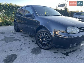 Авто Volkswagen Golf 2001 № 7898155