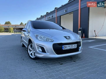 Авто Peugeot 308 2011 № 7898309