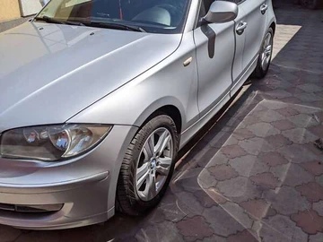 Авто BMW 1 Series 2011 № 7898411