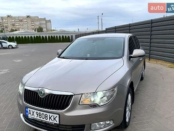 Авто Skoda Superb 2010 № 7898468