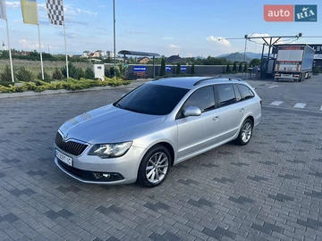 Авто Skoda Superb 2015 № 7898507