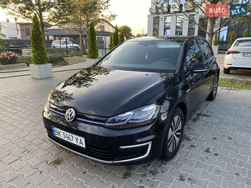 Авто Volkswagen E-Golf 2020 № 7898533