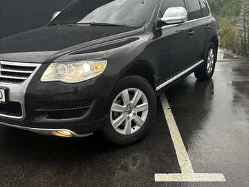 Авто Volkswagen Touareg 2008 № 7898588